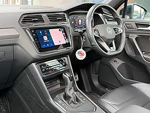 Used 2023 Volkswagen Tiguan R-Line Blue - Interior and Exterior details 3