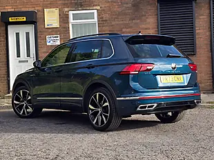 Used 2023 Volkswagen Tiguan R-Line Blue - Interior and Exterior details 3