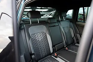 Used 2023 Volkswagen Tiguan R-Line Blue - Interior and Exterior details 18