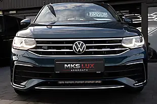Used 2023 Volkswagen Tiguan R-Line Blue - Interior and Exterior details 5