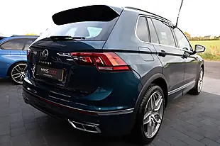 Used 2023 Volkswagen Tiguan R-Line Blue - Interior and Exterior details 9