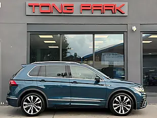 Used 2023 Volkswagen Tiguan R-Line Blue - Interior and Exterior details 7