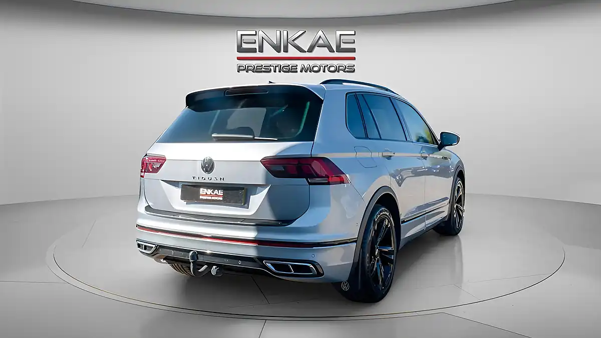 Used 2023 Volkswagen Tiguan R-Line Edition Silver - Interior and Exterior details 4