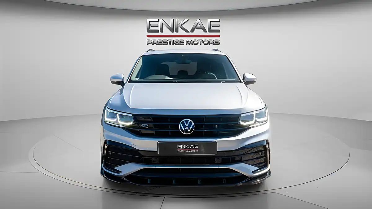 Used 2023 Volkswagen Tiguan R-Line Edition Silver - Interior and Exterior details 8