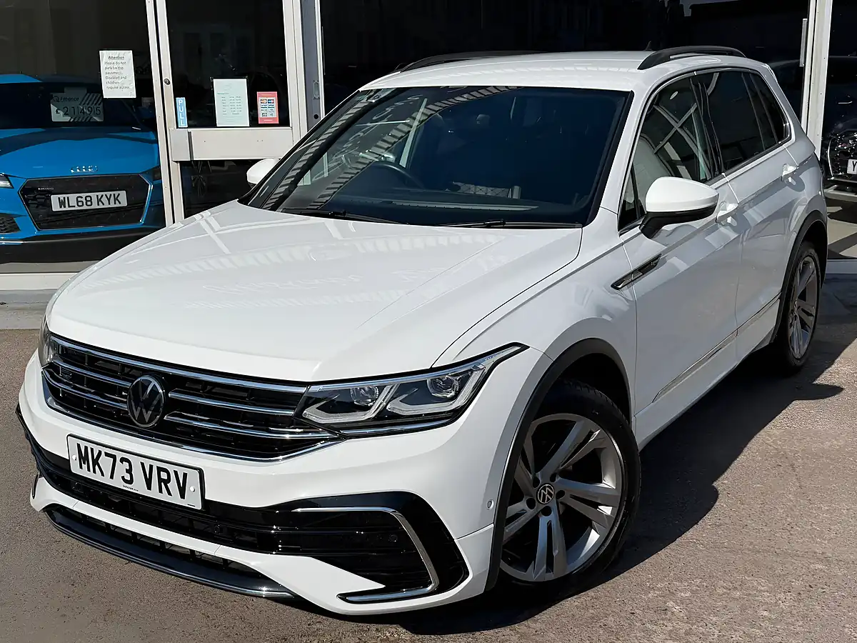 Used 2023 Volkswagen Tiguan R-Line Edition White - Interior and Exterior details 7