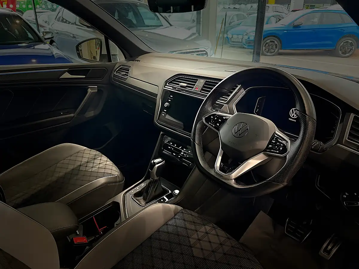 Used 2023 Volkswagen Tiguan R-Line Edition White - Interior and Exterior details 12