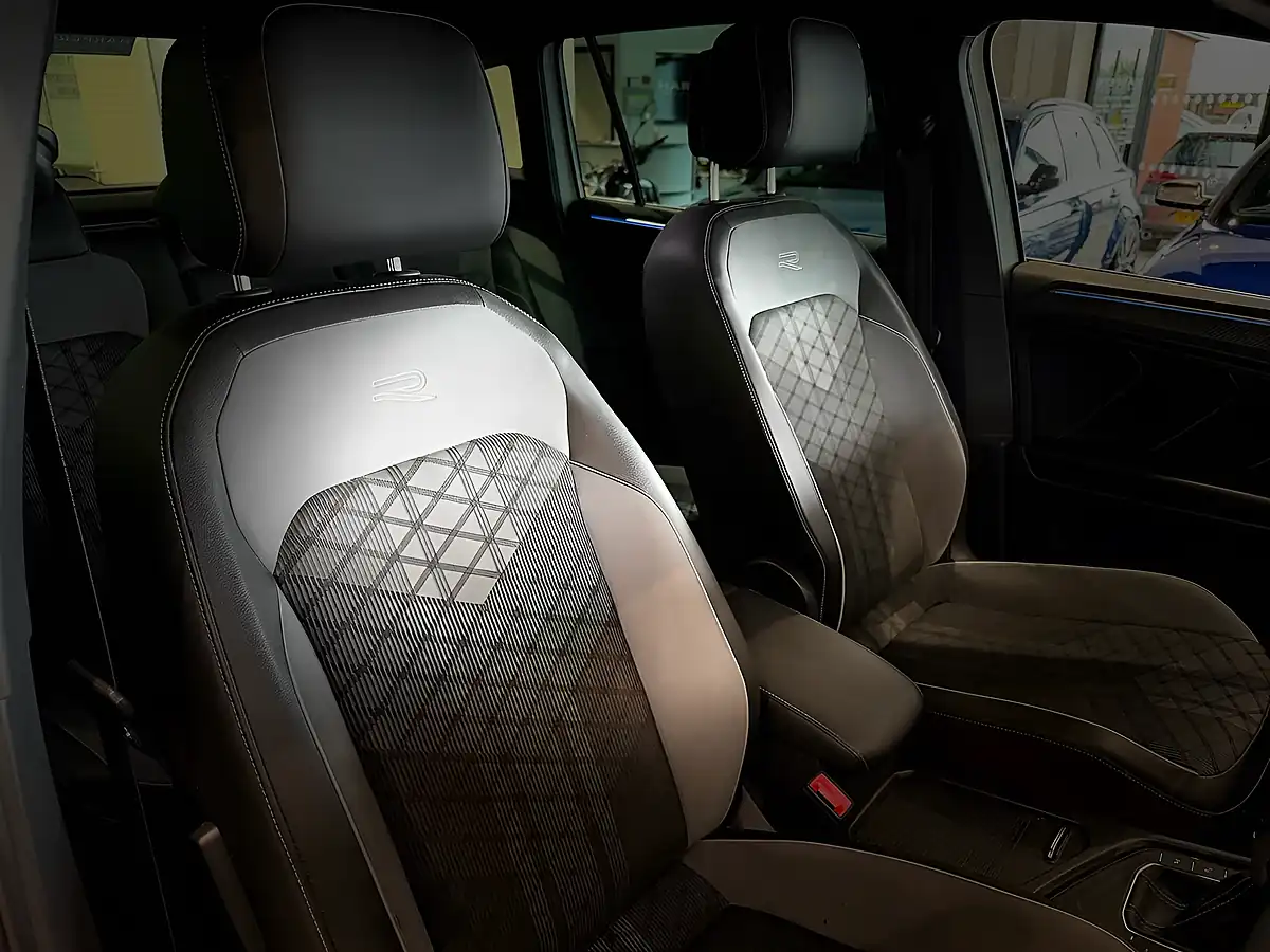 Used 2023 Volkswagen Tiguan R-Line Edition White - Interior and Exterior details 18
