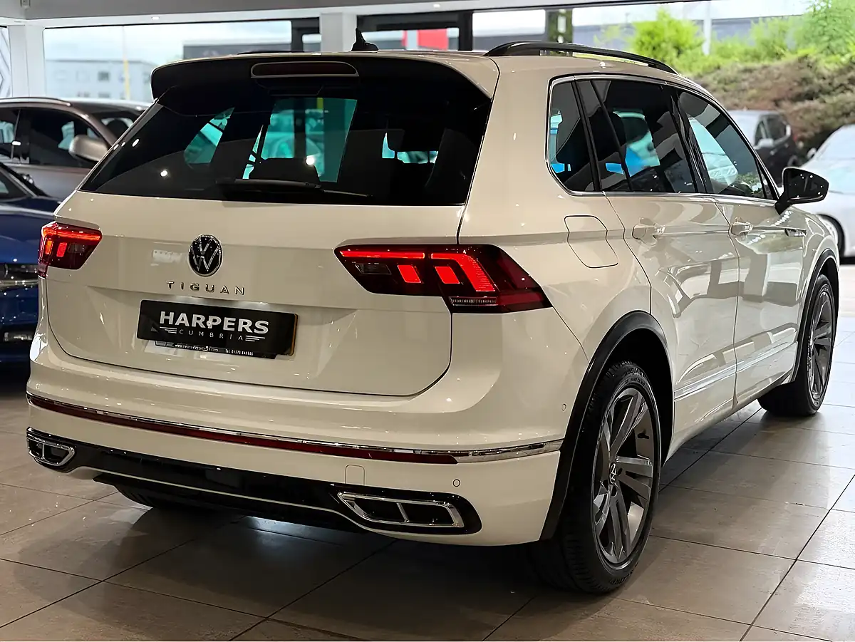 Used 2023 Volkswagen Tiguan R-Line Edition White - Interior and Exterior details 9