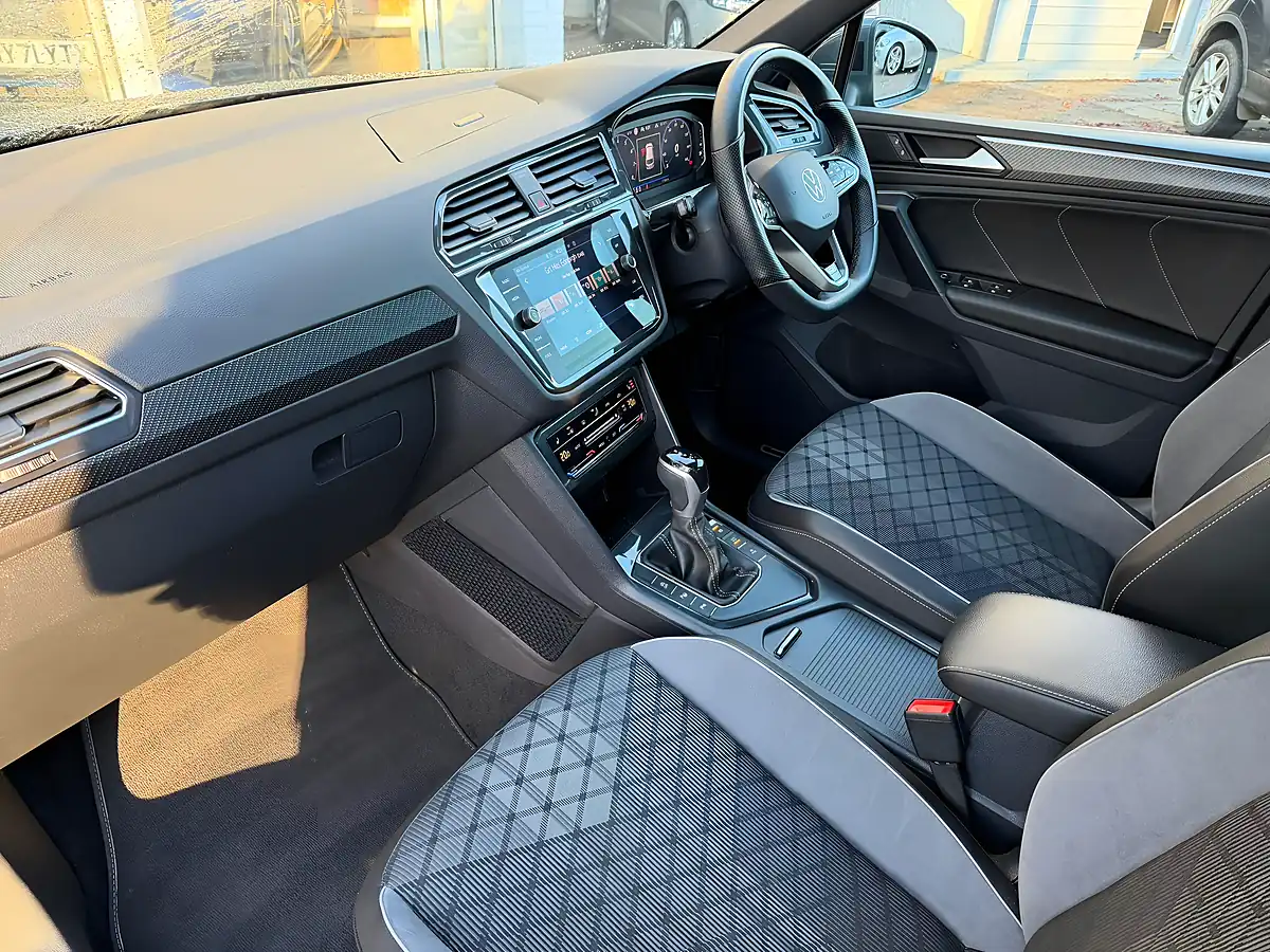Used 2023 Volkswagen Tiguan R-Line Grey - Interior and Exterior details 7
