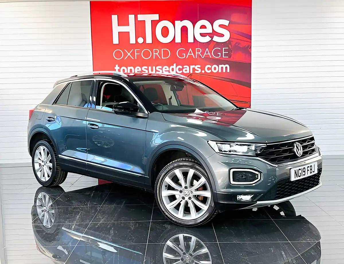 Used 2023 Volkswagen Tiguan R-Line - Interior and Exterior details 9