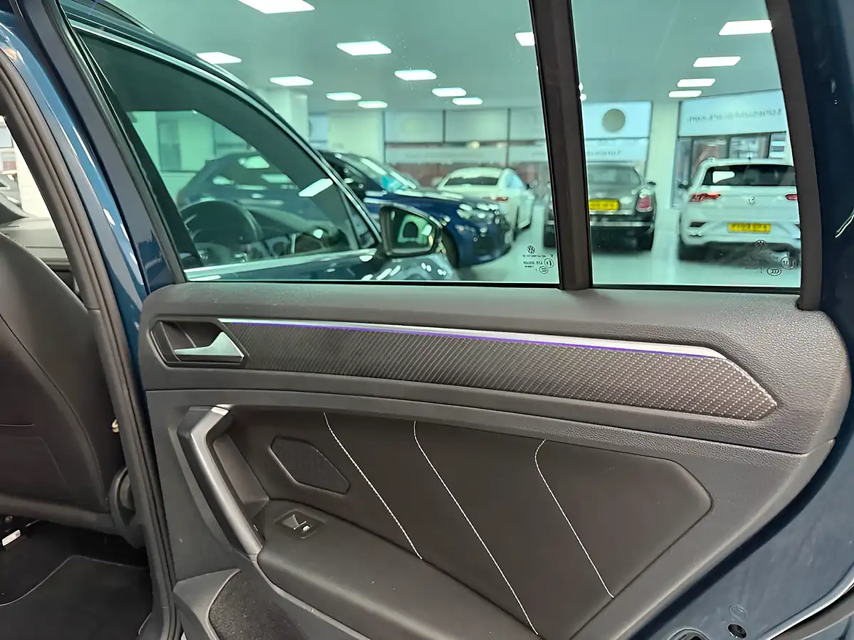 Used 2023 Volkswagen Tiguan R-Line Nightshade Blue - Interior and Exterior details 7