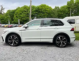 Used 2023 Volkswagen Tiguan R-Line Pure White - Interior and Exterior details 5