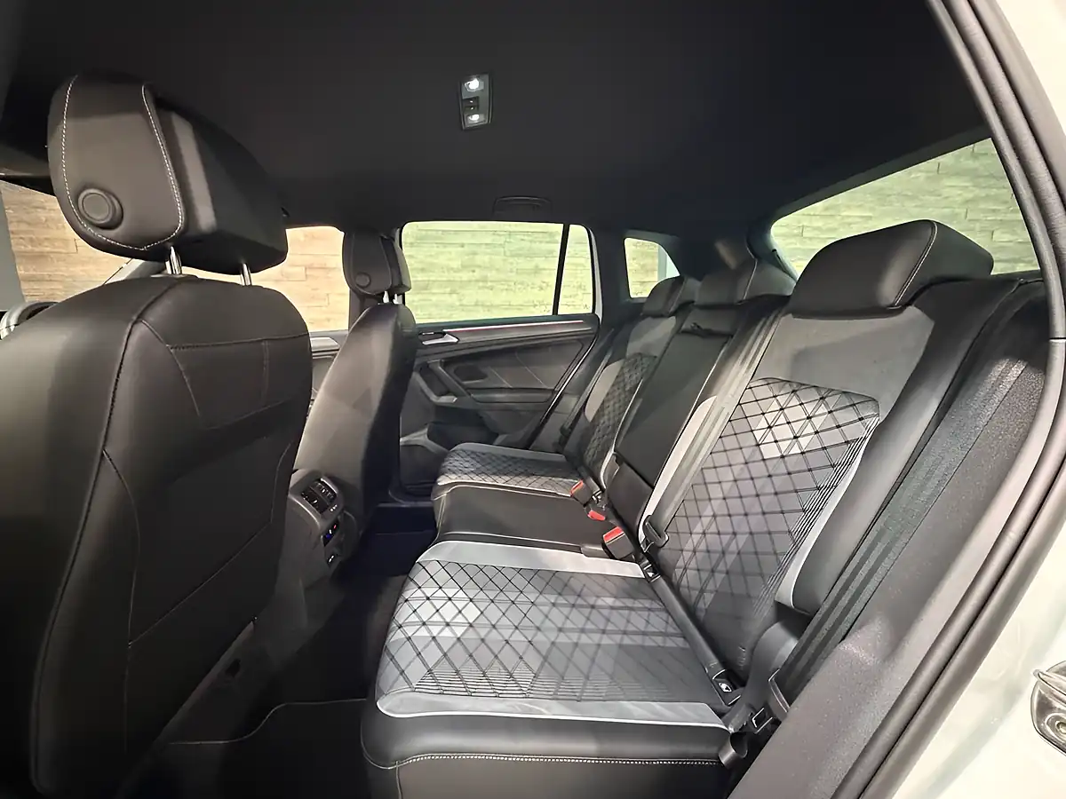 Used 2023 Volkswagen Tiguan R-Line White - Interior and Exterior details 12
