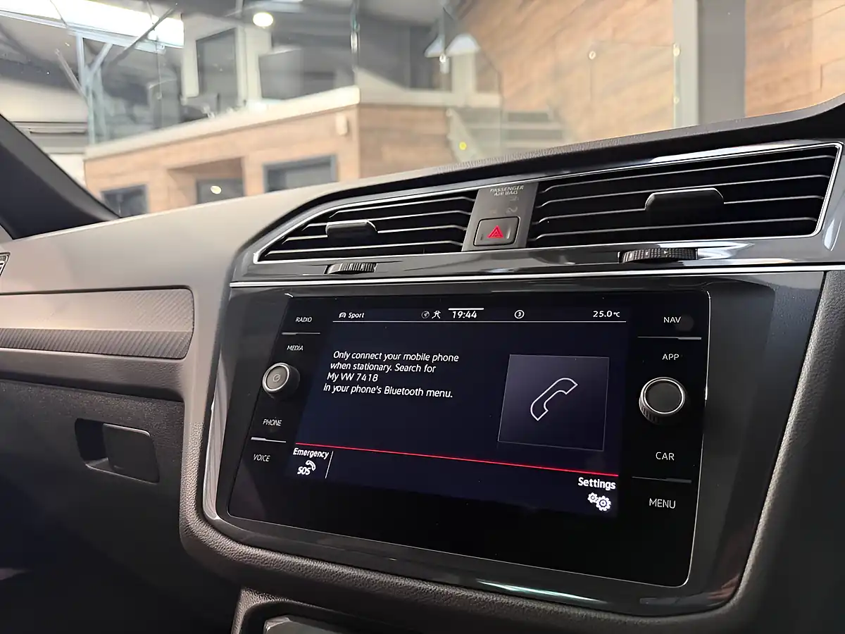 Used 2023 Volkswagen Tiguan R-Line White - Interior and Exterior details 18