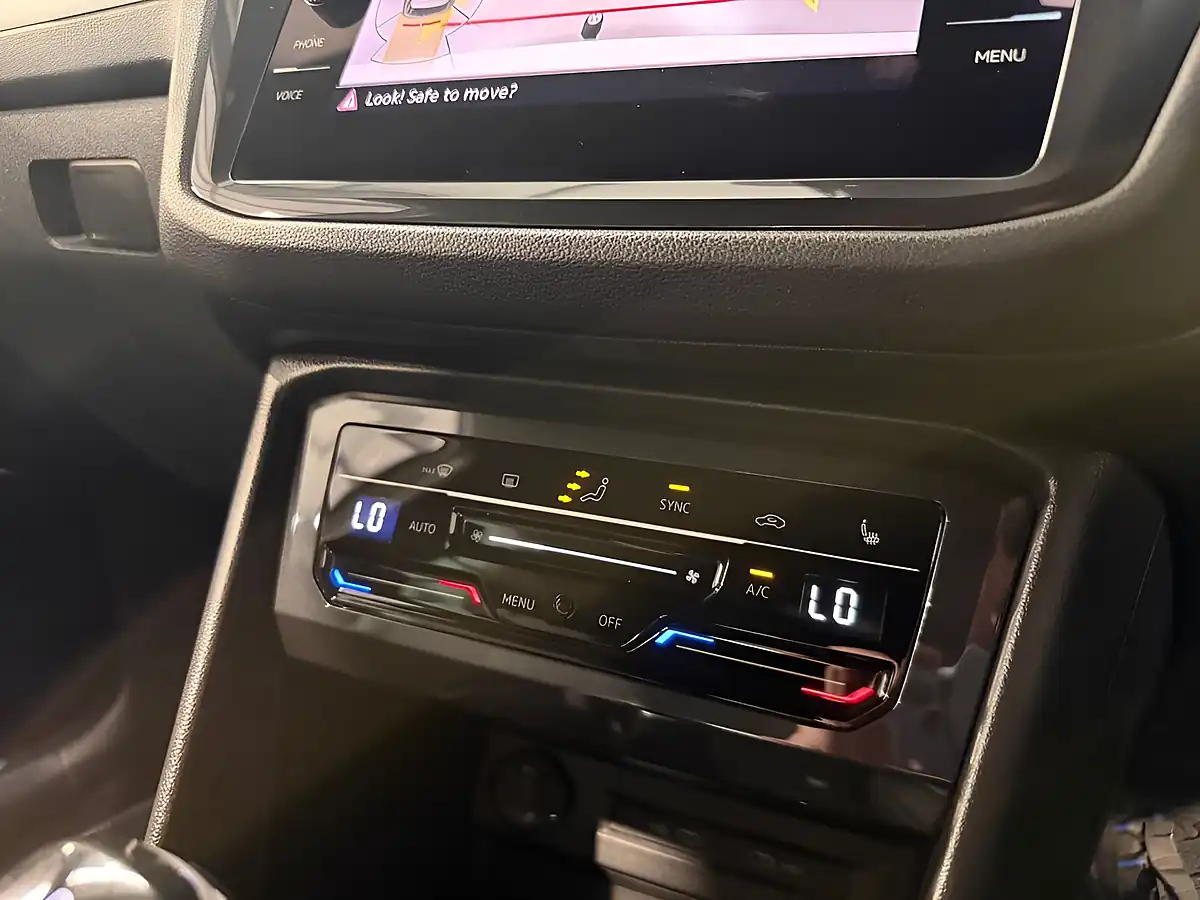 Used 2023 Volkswagen Tiguan R-Line White - Interior and Exterior details 20