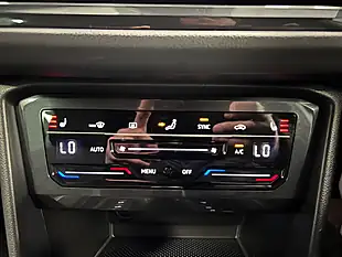 Used 2023 Volkswagen Tiguan R-Line White - Interior and Exterior details 16