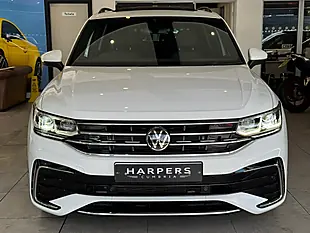 Used 2023 Volkswagen Tiguan R-Line White - Interior and Exterior details 3
