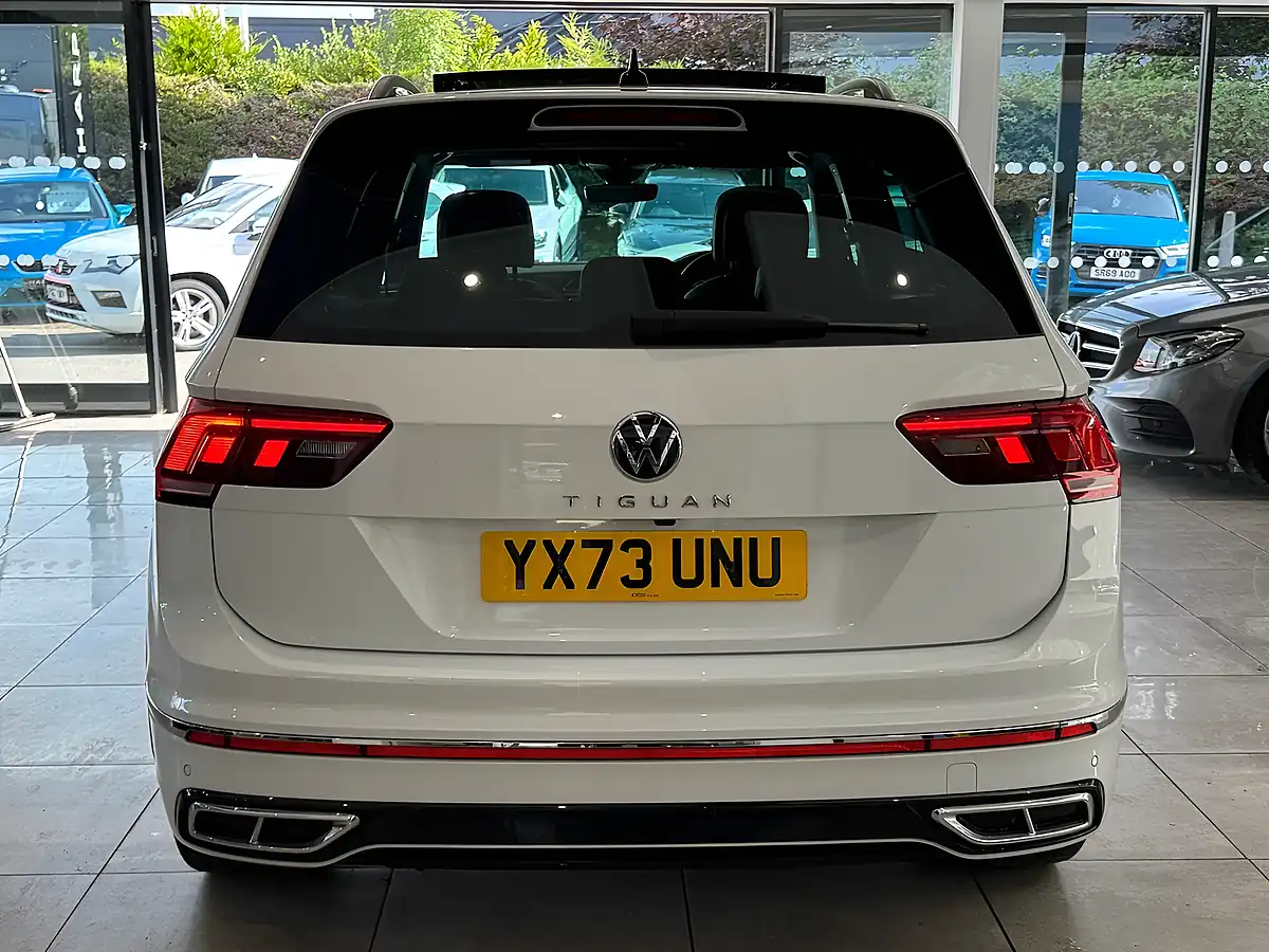 Used 2023 Volkswagen Tiguan R-Line White - Interior and Exterior details 5