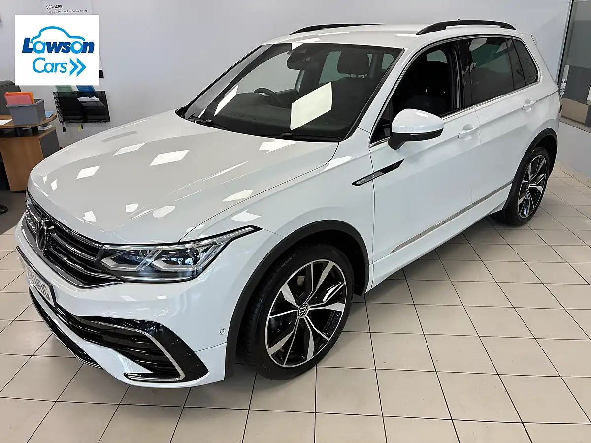 Used 2023 Volkswagen Tiguan R-Line White - Interior and Exterior details 14