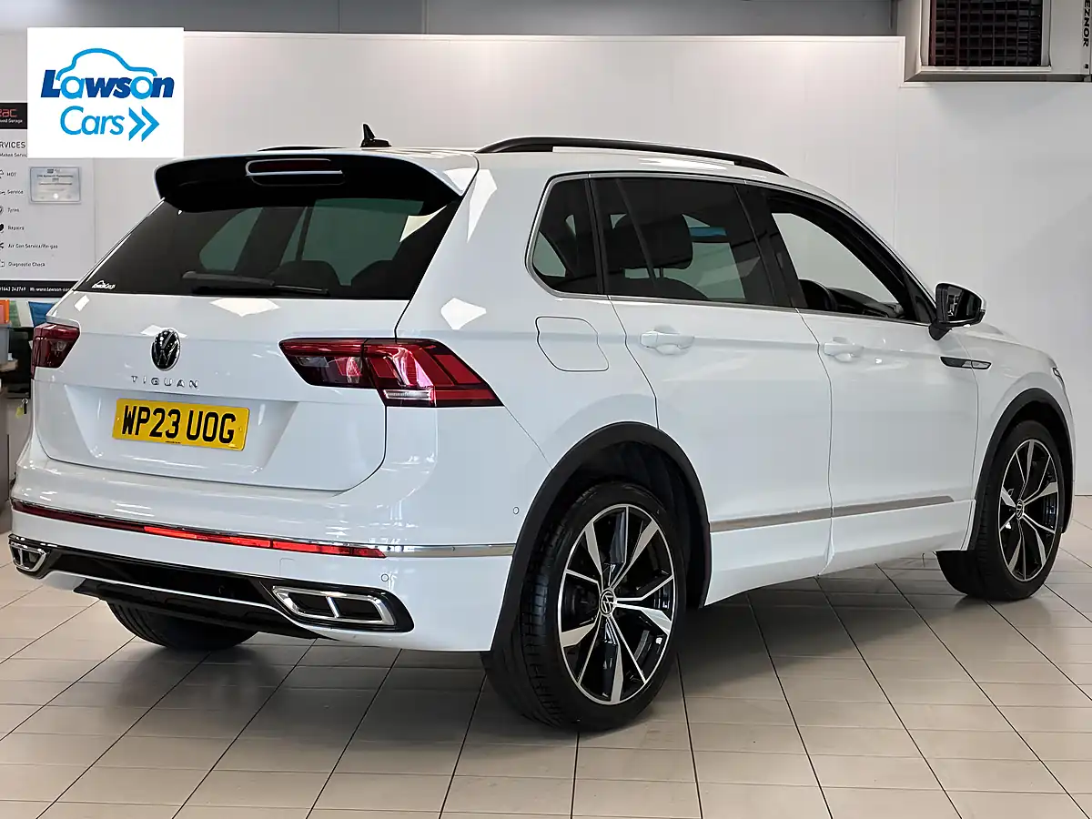 Used 2023 Volkswagen Tiguan R-Line White - Interior and Exterior details 6