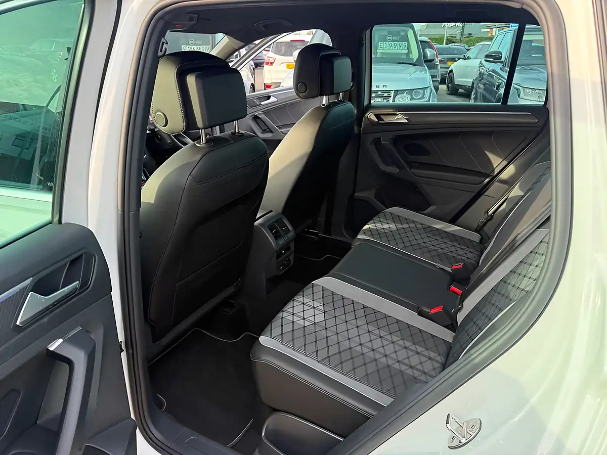 Used 2023 Volkswagen Tiguan R-Line White - Interior and Exterior details 18
