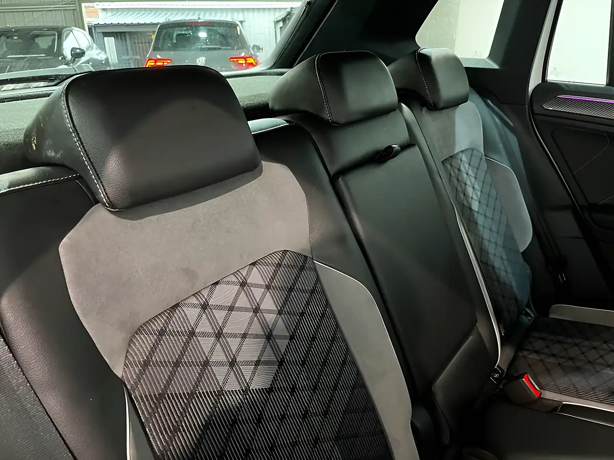 Used 2023 Volkswagen Tiguan R-Line White - Interior and Exterior details 17