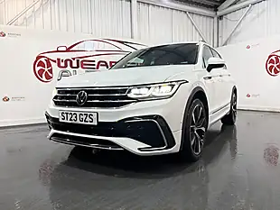 Used 2023 Volkswagen Tiguan R-Line White - Interior and Exterior details 4