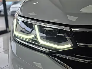 Used 2023 Volkswagen Tiguan R-Line White - Interior and Exterior details 12