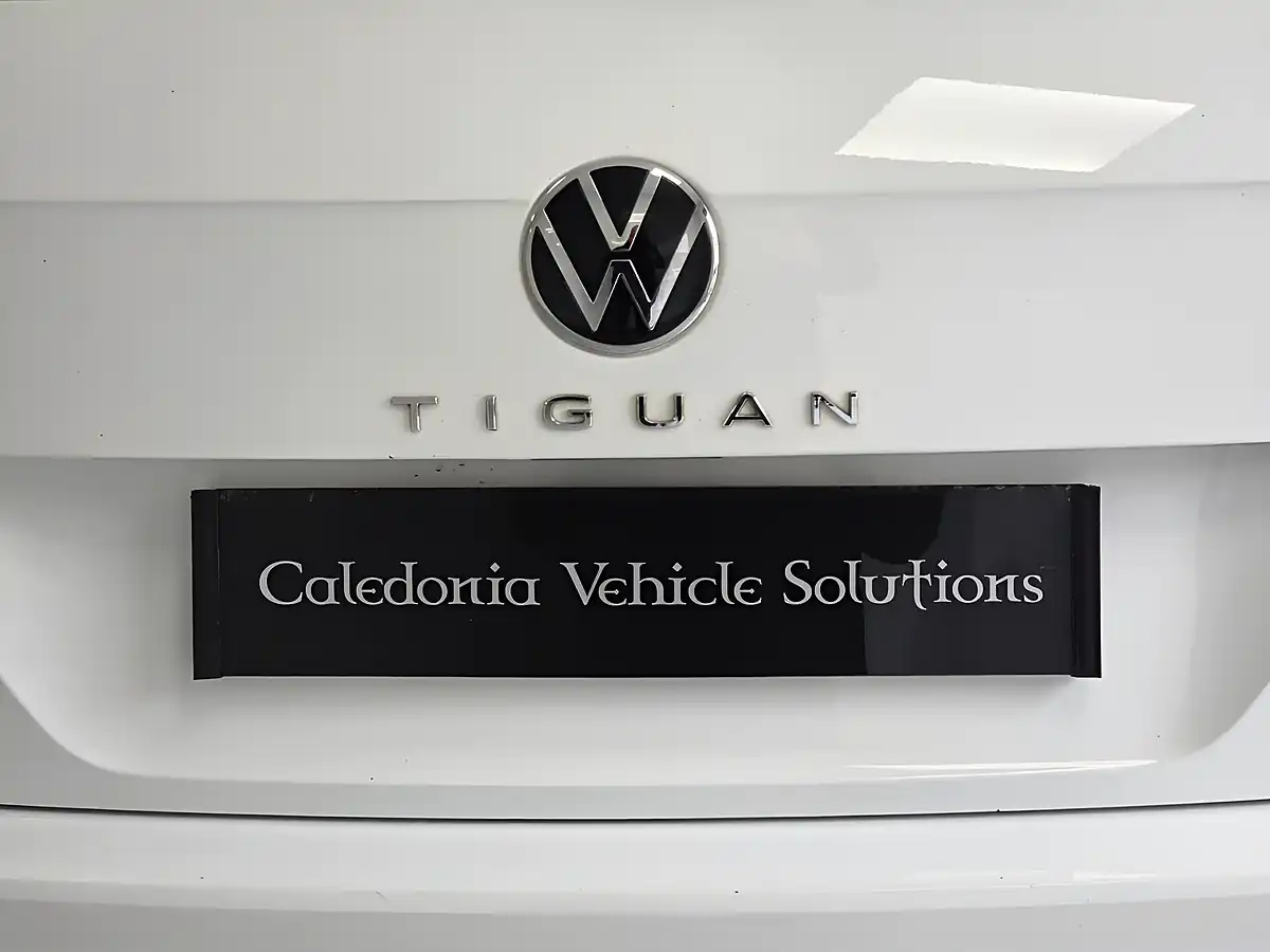 Used 2023 Volkswagen Tiguan R-Line White - Interior and Exterior details 14
