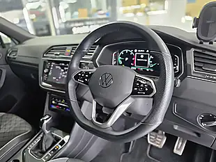 Used 2023 Volkswagen Tiguan R-Line White - Interior and Exterior details 6