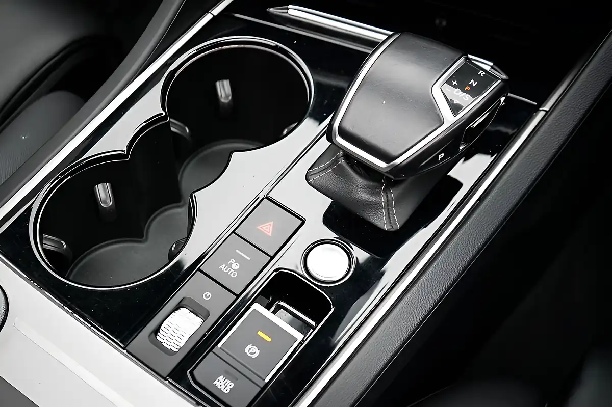 Used 2023 Volkswagen Touareg Black Edition Black - Interior and Exterior details 19