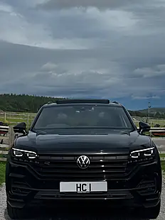 Used 2023 Volkswagen Touareg Black Edition Black - Interior and Exterior details 10