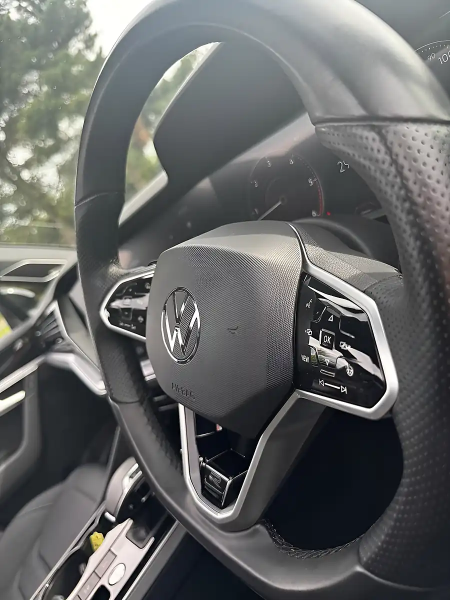 Used 2023 Volkswagen Touareg Black Edition Black - Interior and Exterior details 13