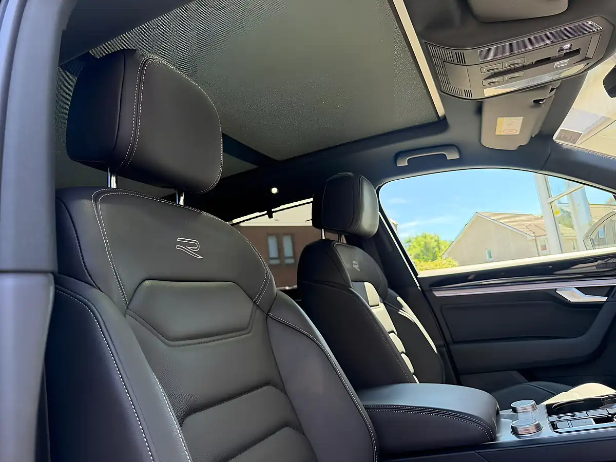Used 2023 Volkswagen Touareg Black Edition White - Interior and Exterior details 9