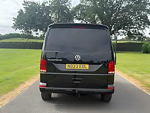 Used 2023 Volkswagen Transporter Highline Kombi Double Cab Black - Interior and Exterior details 16