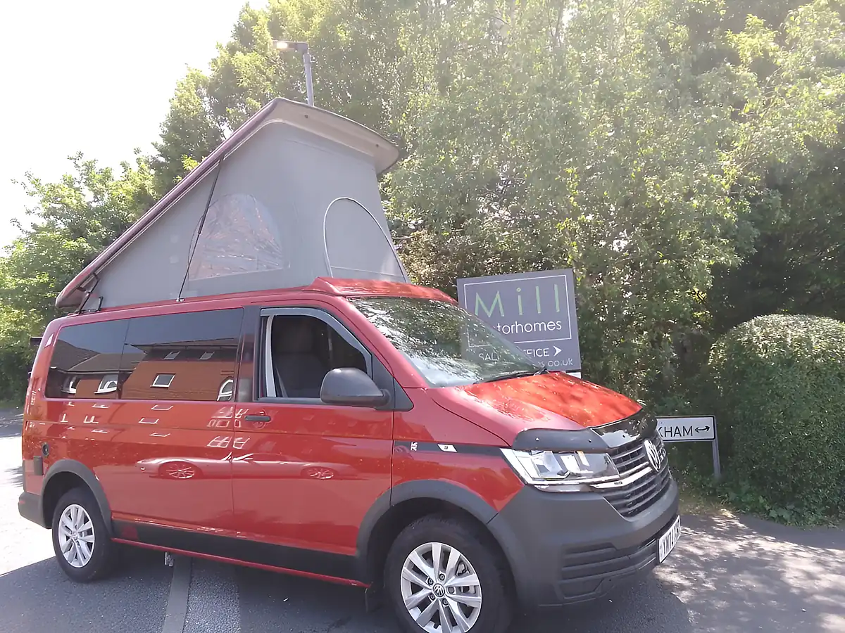 Used 2023 Volkswagen Transporter Hillside Red - Interior and Exterior details 5