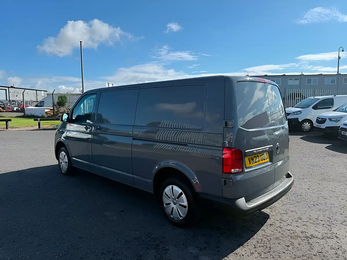 Used 2023 Volkswagen Transporter Startline Grey - Interior and Exterior details 5