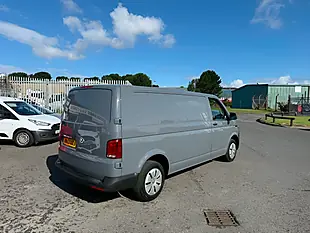 Used 2023 Volkswagen Transporter Startline Grey - Interior and Exterior details 7