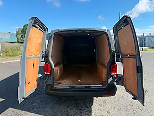 Used 2023 Volkswagen Transporter Startline Grey - Interior and Exterior details 8