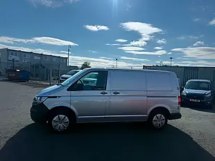 Used 2023 Volkswagen Transporter Startline Silver - Interior and Exterior details 4