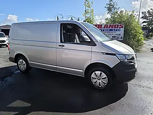 Used 2023 Volkswagen Transporter Startline Silver - Interior and Exterior details 2