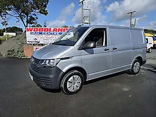 Used 2023 Volkswagen Transporter Startline Silver - Interior and Exterior details 4