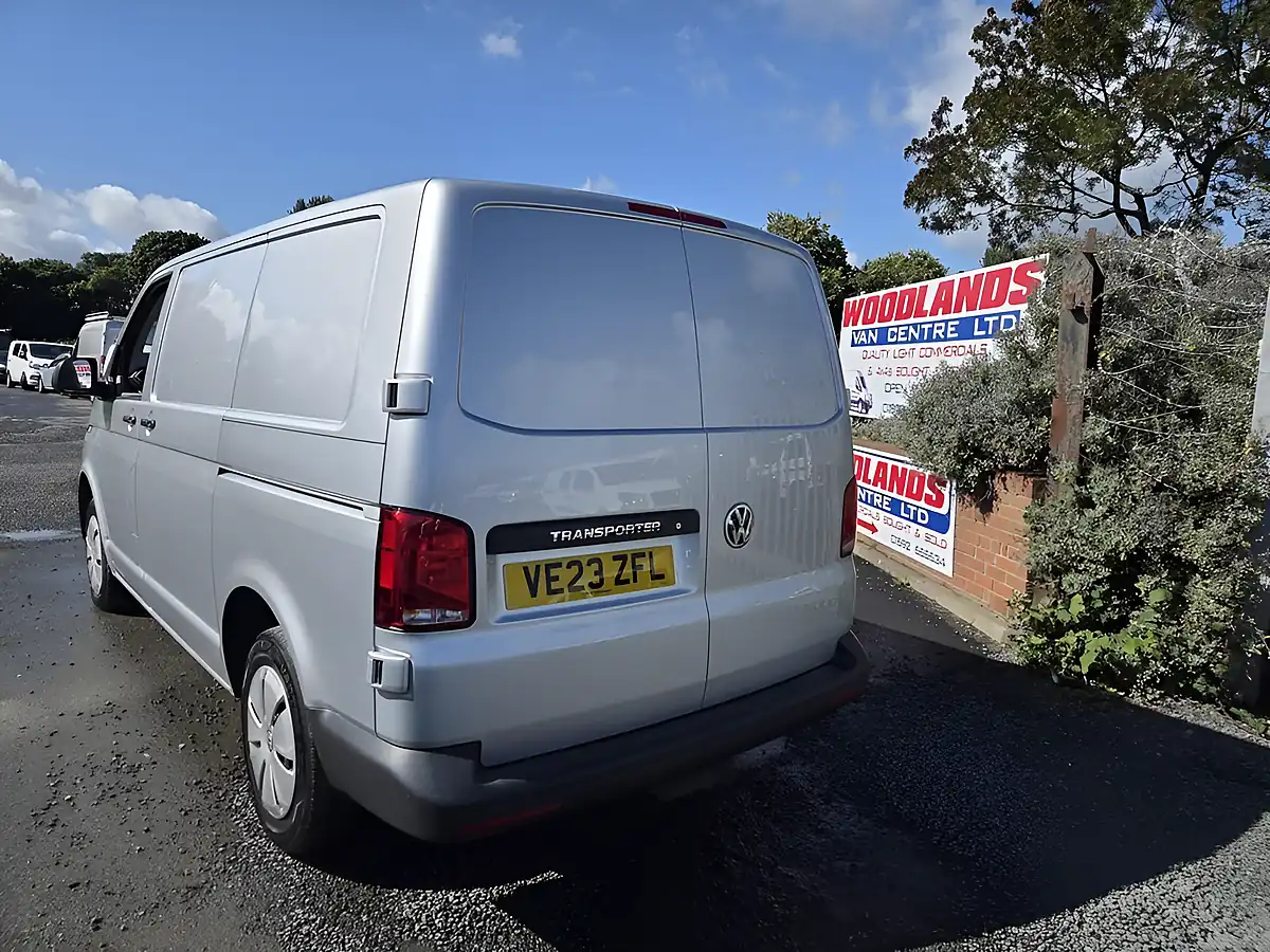 Used 2023 Volkswagen Transporter Startline Silver - Interior and Exterior details 6