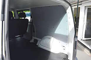 Used 2023 Volkswagen Transporter Startline White - Interior and Exterior details 14