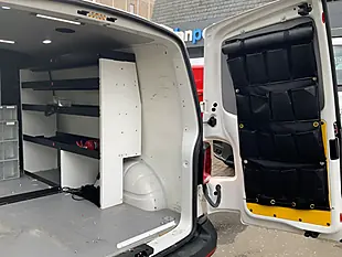 Used 2023 Volkswagen Transporter Startline White - Interior and Exterior details 10