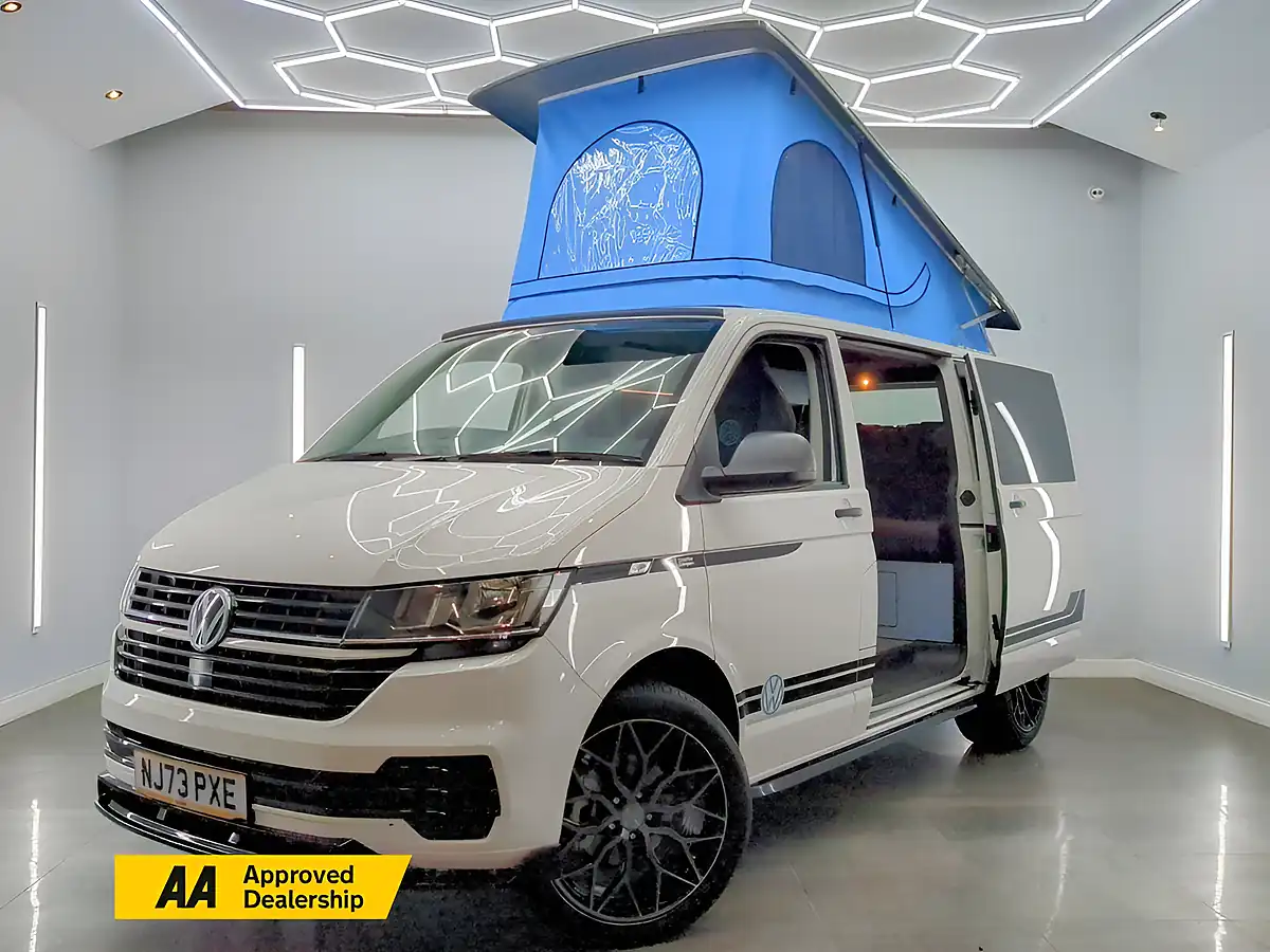 Used 2023 Volkswagen Transporter T28 Crowther Topline Candy White - Front View