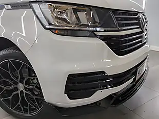 Used 2023 Volkswagen Transporter T28 Crowther Topline Candy White - Interior and Exterior details 4
