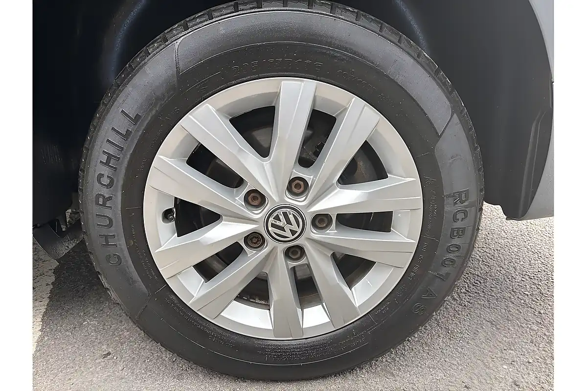 Used 2023 Volkswagen Transporter T30 Highline Lwb Grey - Interior and Exterior details 10