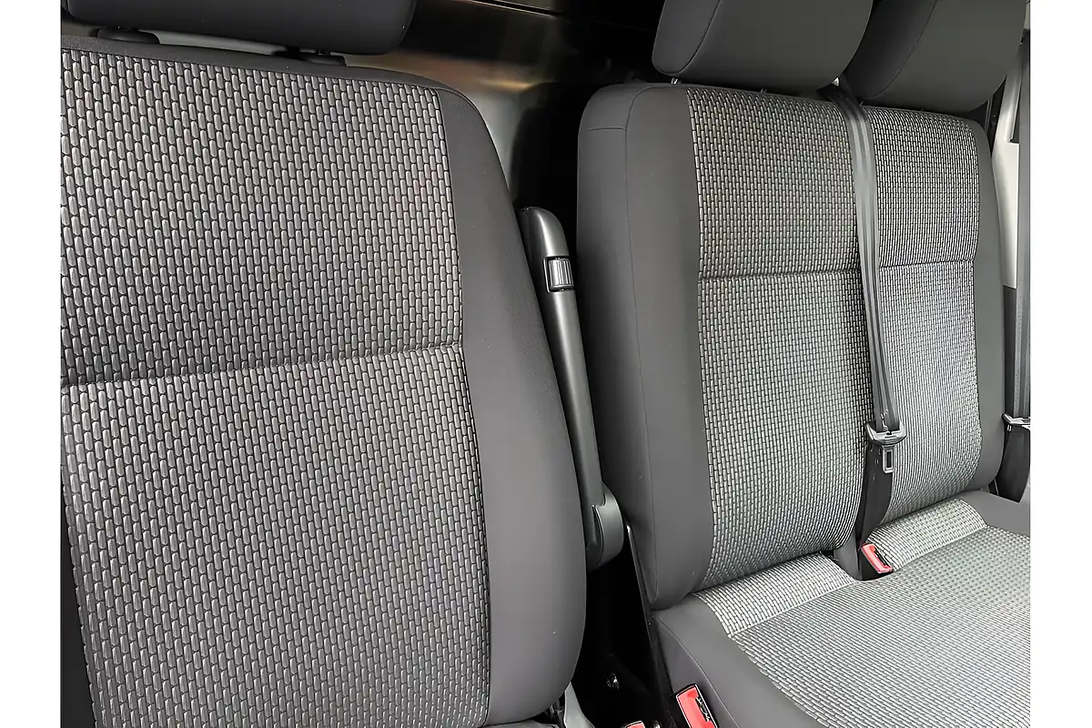 Used 2023 Volkswagen Transporter T30 Highline Lwb Grey - Interior and Exterior details 16
