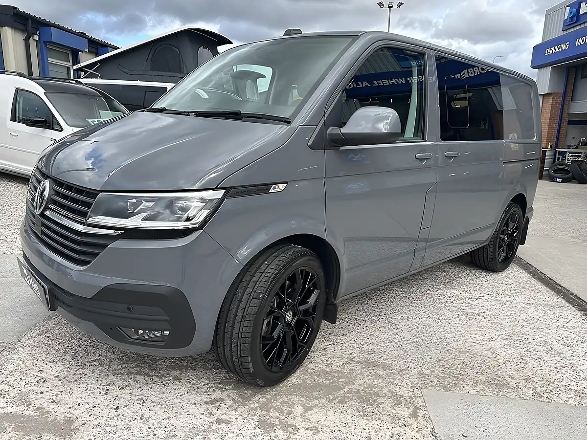 Used 2023 Volkswagen Transporter T32 Highline Grey - Interior and Exterior details 8